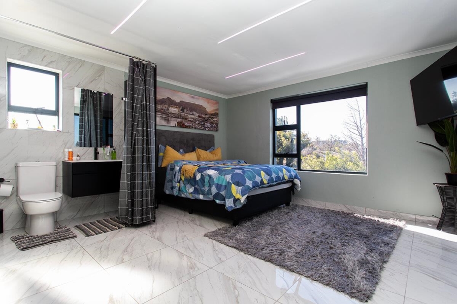 0 Bedroom Property for Sale in Table View Western Cape